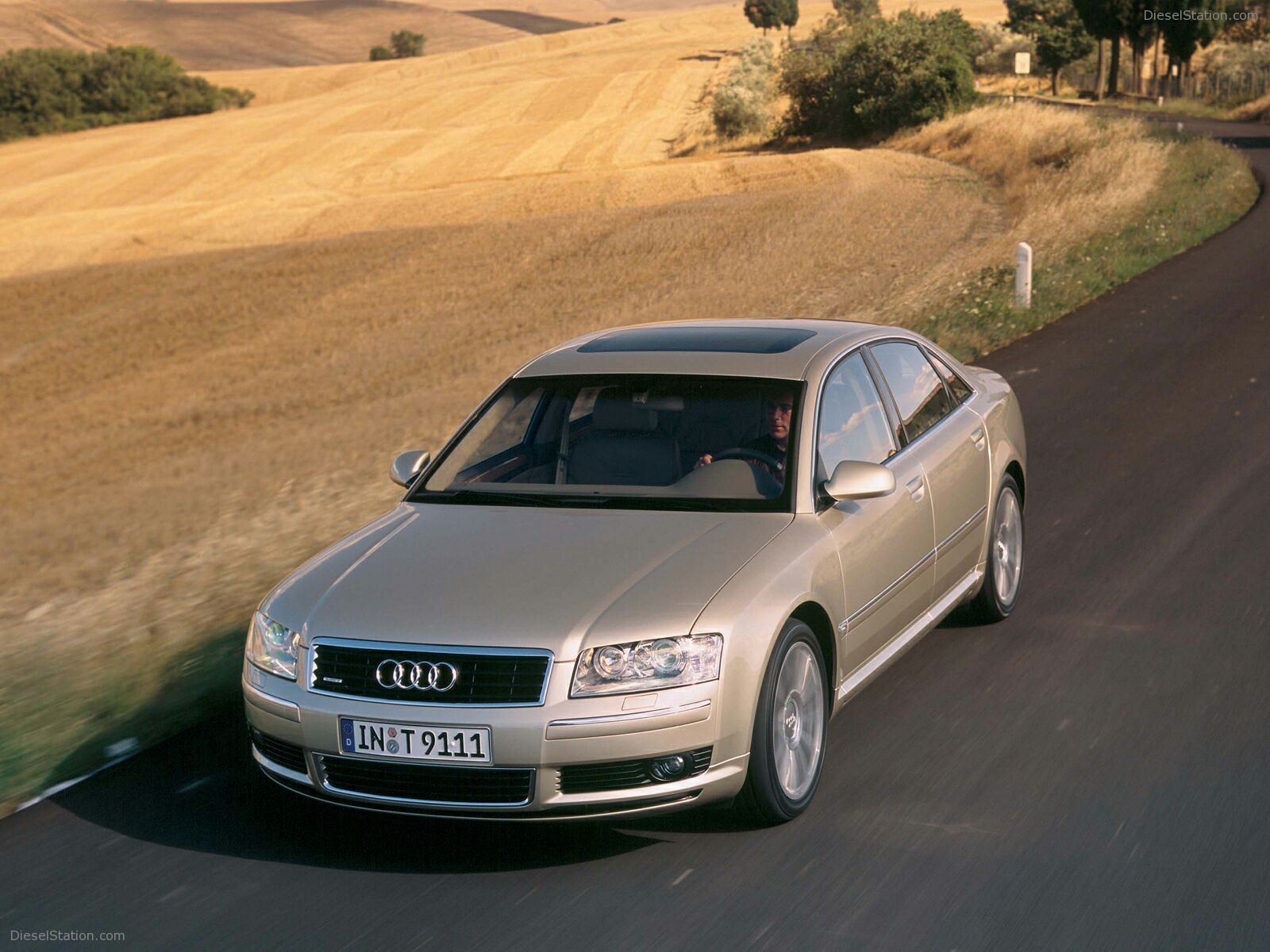 Audi A8 (2004)